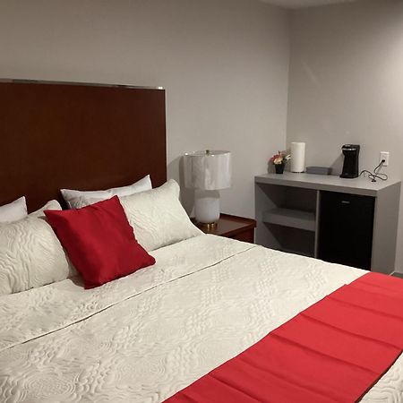 Bethel Hotel Elk Point エクステリア 写真